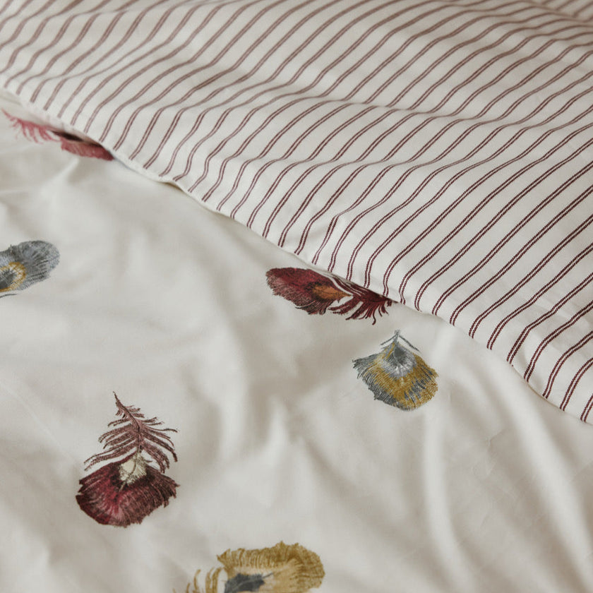 Bed Linen Tweet