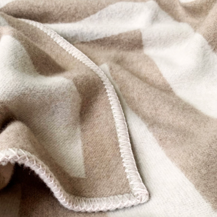 Plaid_Pontresina_Eagle