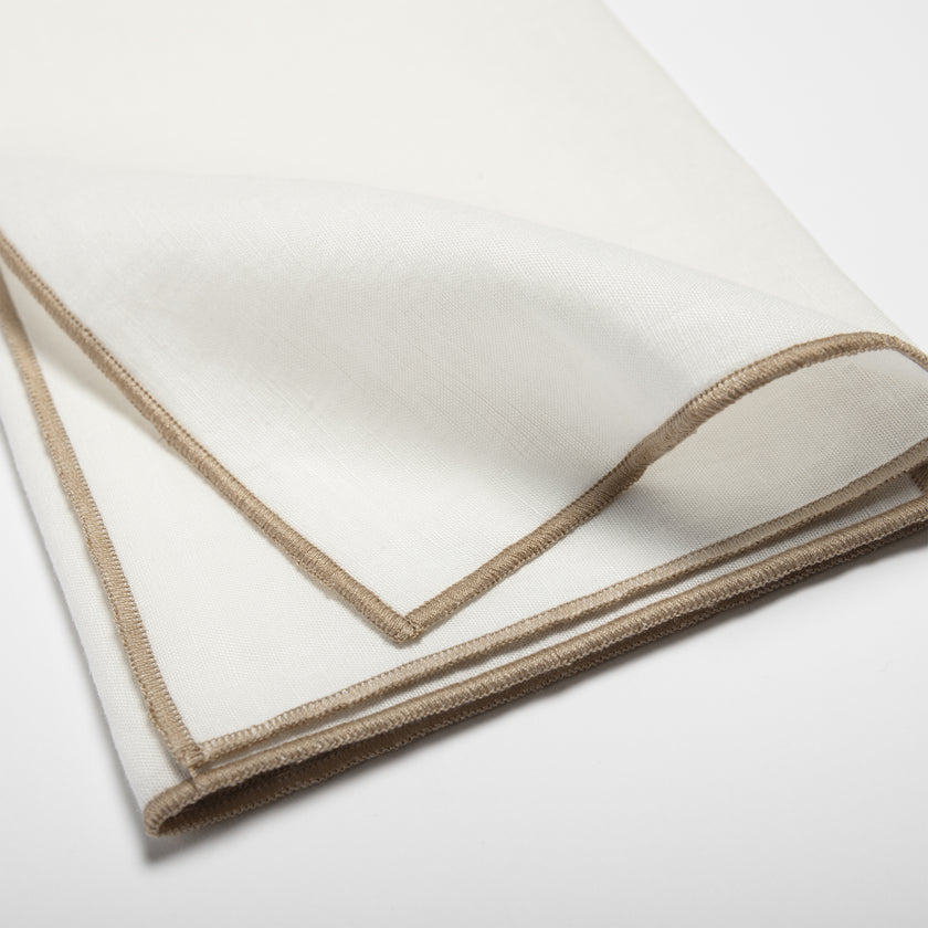 Table Cloth  Gans 1882 Overlock