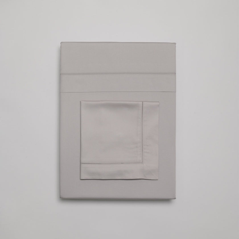 Bettwaesche-Ajour MONDSTEIN_Graser